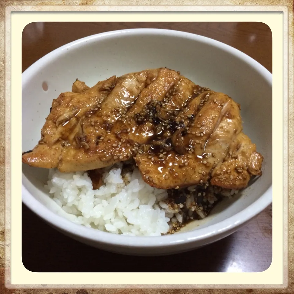 鶏のごま照り焼き丼|まぁたんさん