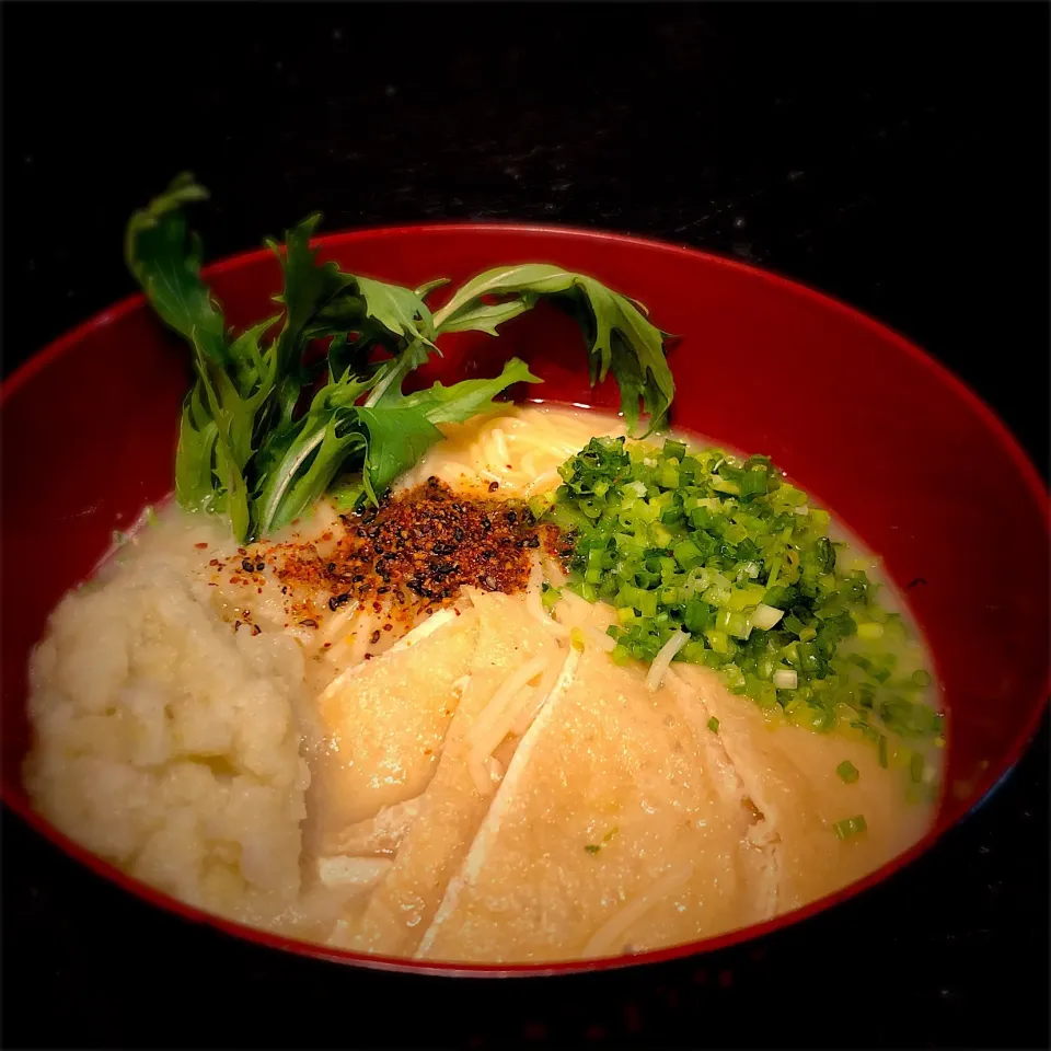 Snapdishの料理写真:佐野未起の料理 鮭のアラ骨おでんからの低糖質0麺でうどん|佐野未起さん