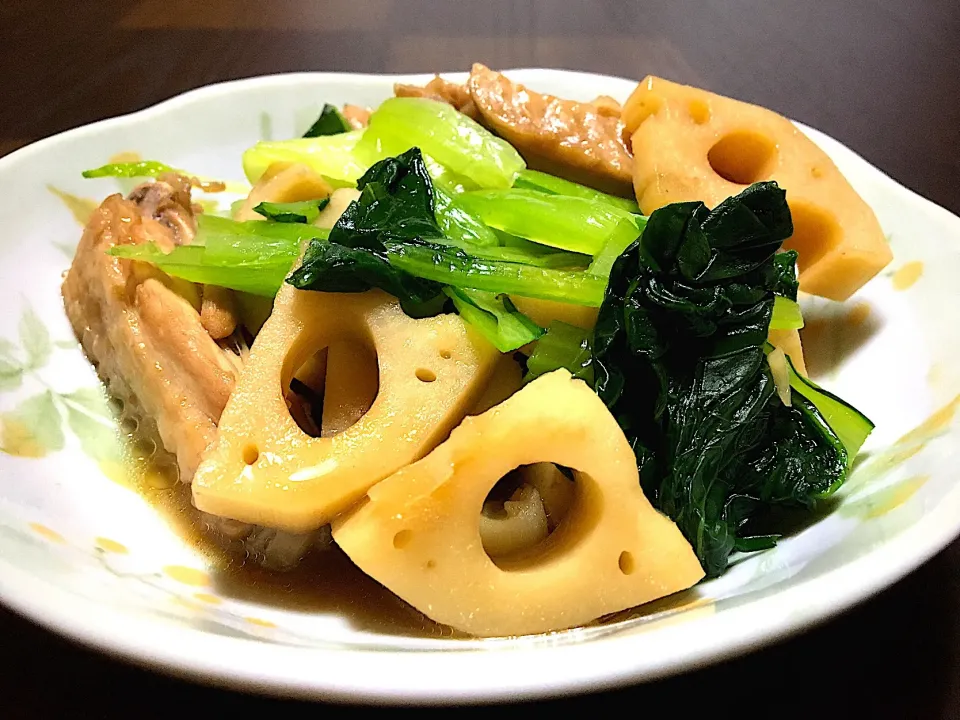 鶏手羽と蓮根の煮物|ミントさん