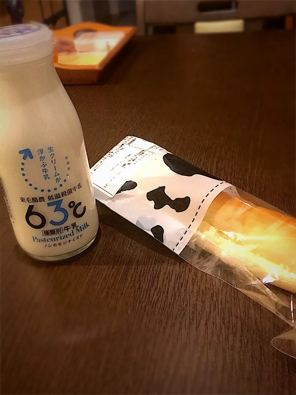 ミルクフランス🥖  生クリームが浮かぶ牛乳🥛|ch＊K*∀o(^^*)♪さん