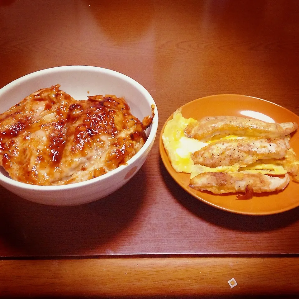 Snapdishの料理写真:チキンステーキ丼＆鶏肉のピカタ|まぁたんさん