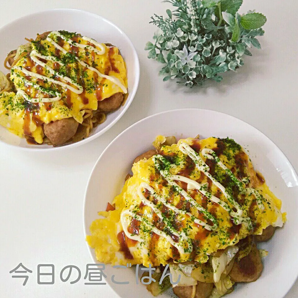 Snapdishの料理写真:2018/11/30 　今日の昼ごはん❤オムソバ|ちいたんさん