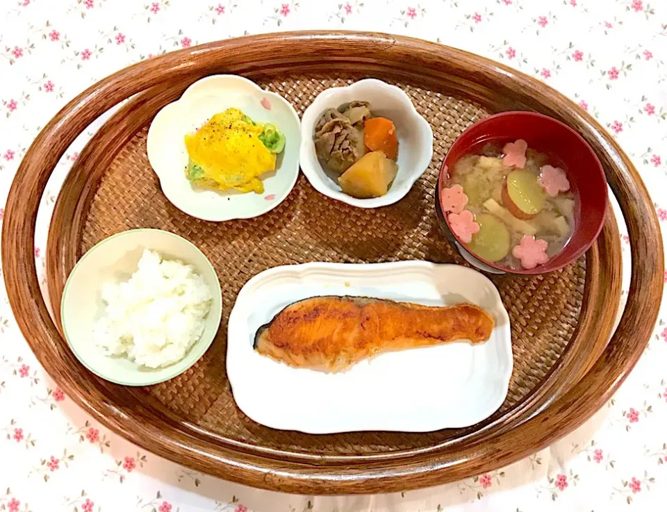 Today’s Dinner 
 #美味しいね  #幸せ時間  #おうちごはん  #和食ごはん|sanaさん