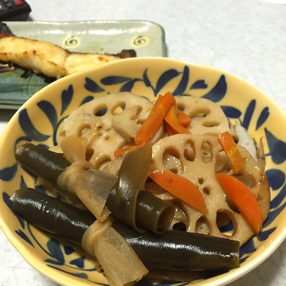 昆布巻きとレンコンの煮物|ようこさん