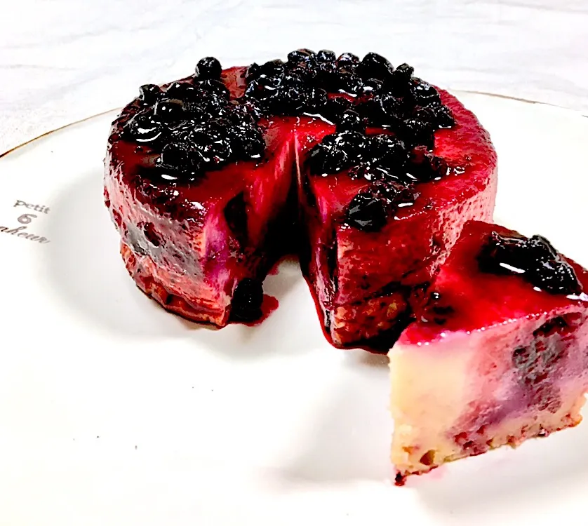 Baked Blackcurrant Cheese Cake|gonbenさん