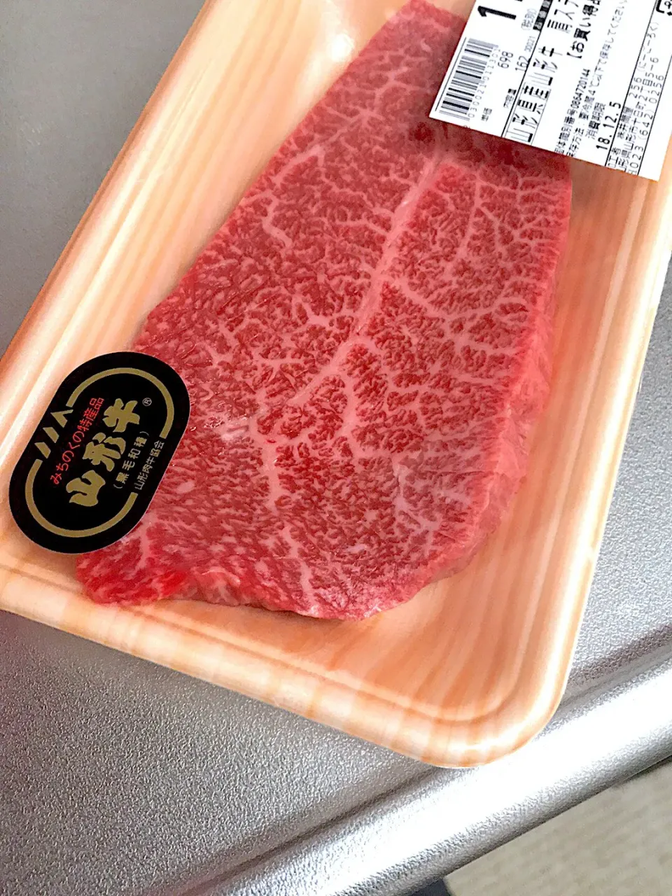 A5ランクのお肉が100g680円って安いよね？|takaumezさん