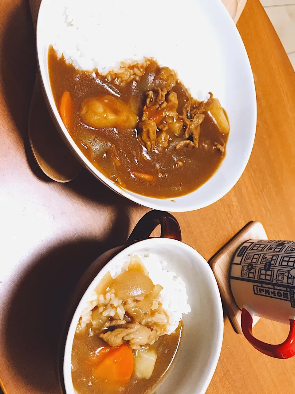 二種類のカレー食べ比べ大会🍛|はるさん