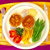 Snapdishの料理写真:Fish Cakes with veggie|uno hooさん