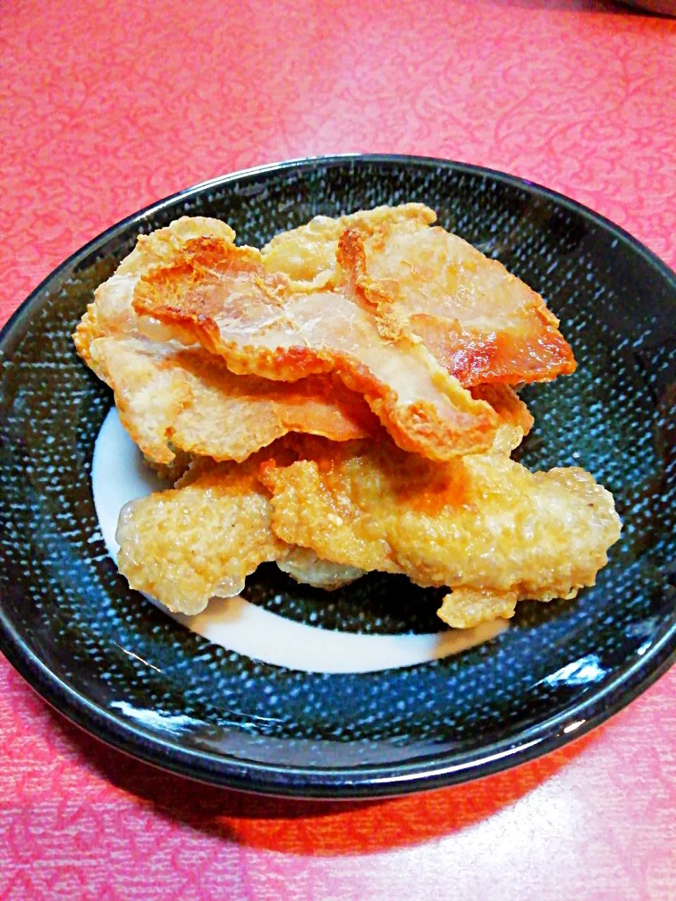 Snapdishの料理写真:🐔鶏皮せんべい🍘地味な感じでスミマセン😅|@きなこさん