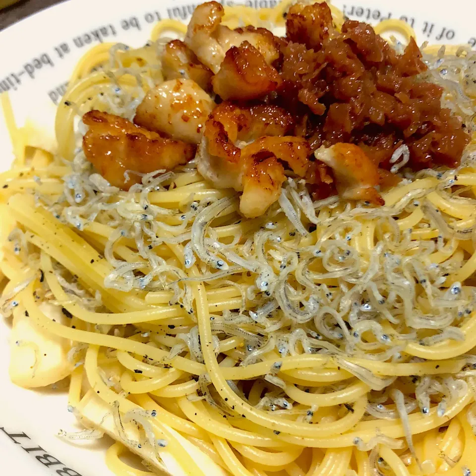 山芋と鶏皮のしらす梅パスタ

 #今日の晩御飯 
#和風パスタ|ぴらこさん