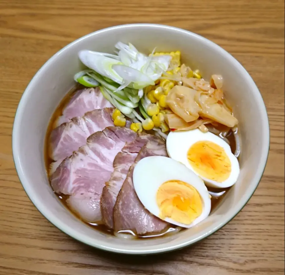 Snapdishの料理写真:『フィリップス ヌードルメーカーで自家製ラーメン』|seri-chanさん