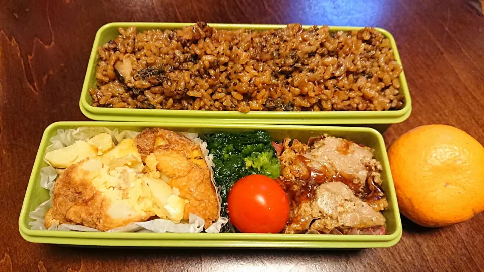 パセリカレーピラフ風弁当
 #今日のお弁当|りょーさん