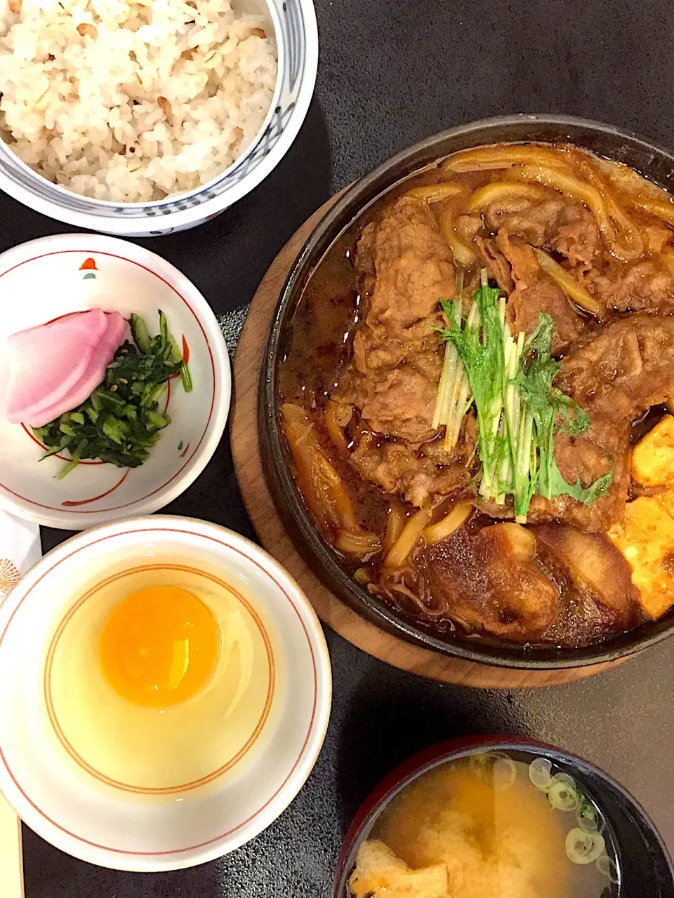 木曽路の牛すき焼き定食|ごはんできたよ〜さん