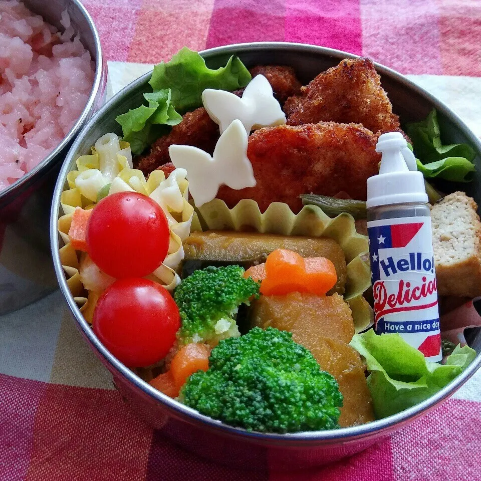 Snapdishの料理写真:チキンカツ弁当|チャッティーさん