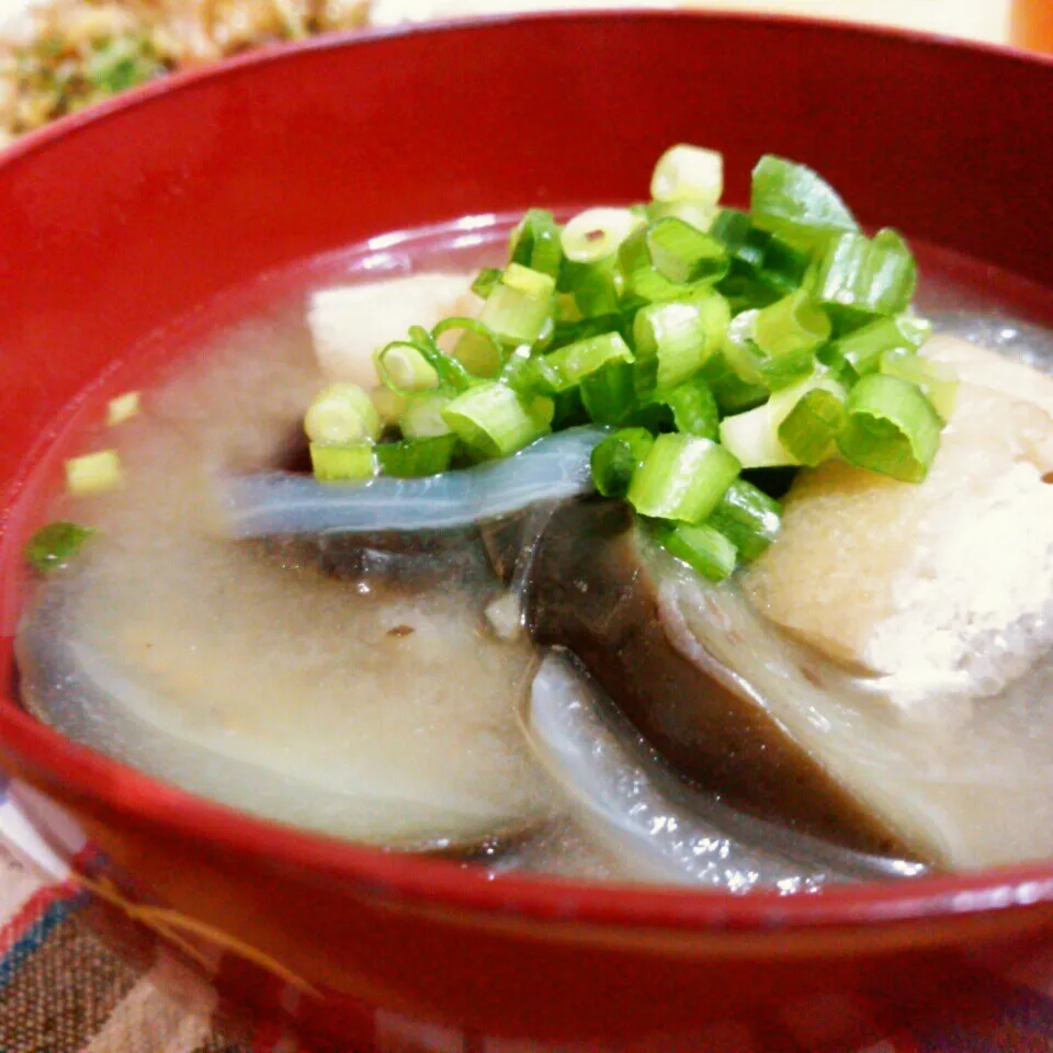 なすびと玉ねぎの味噌汁|チャッティーさん