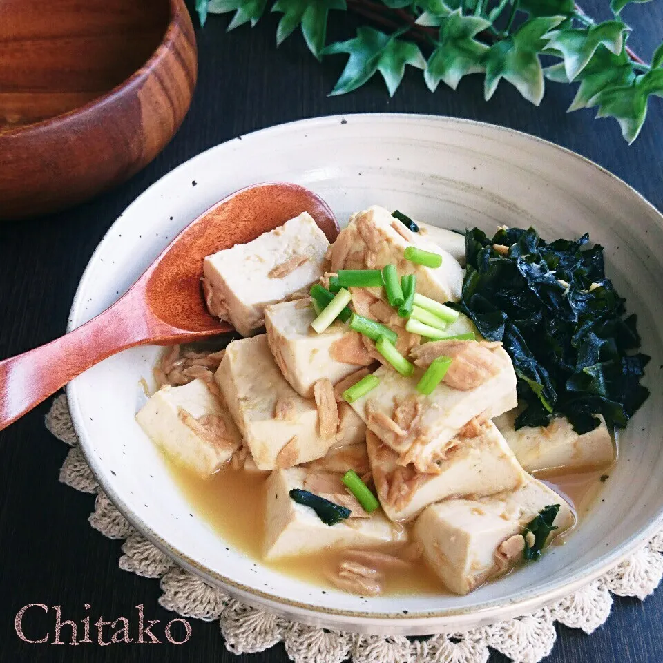 安い＊早い＊美味しい♡私のオススメ♪豆腐とわかめのツナ煮♡|ちたこさん