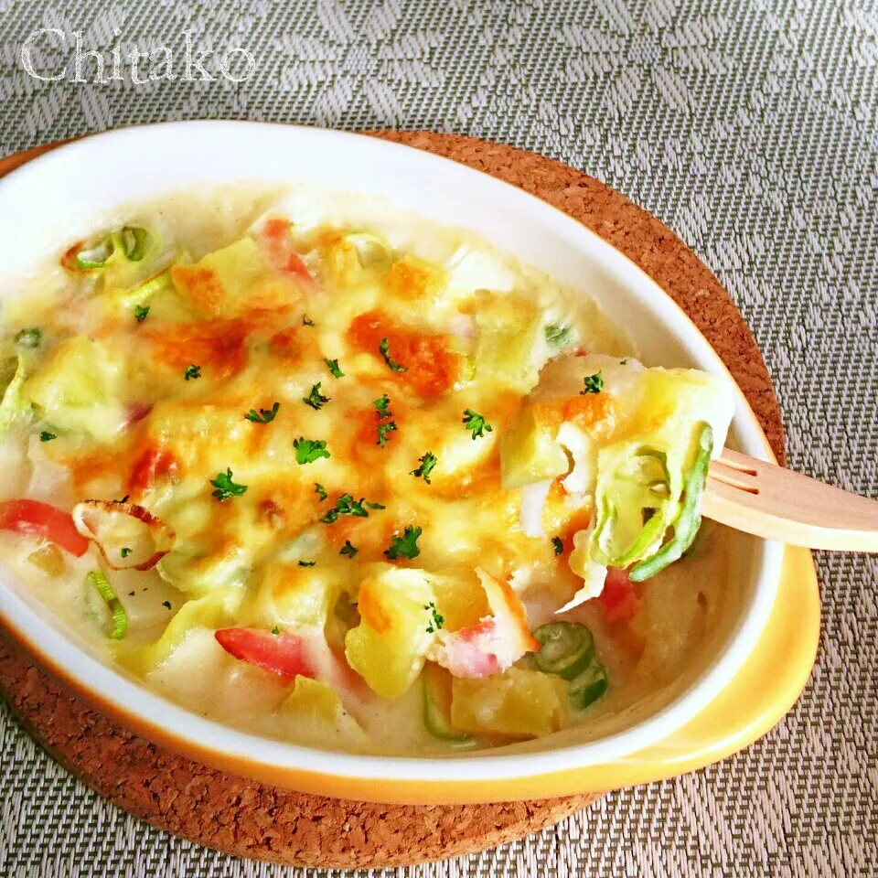 レンジで簡単絶品♪餅ポテトグラタン♡ホワイトソース不要◎|ちたこさん