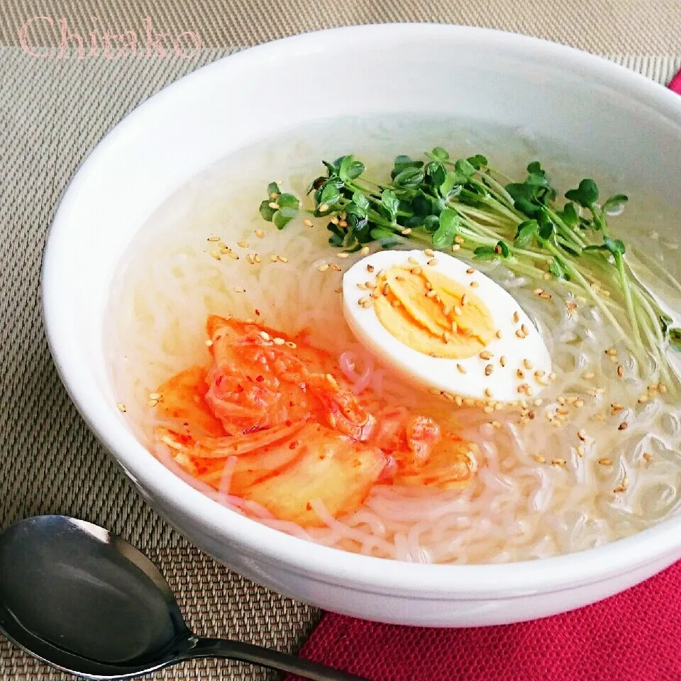 Snapdishの料理写真:白滝でも大満足♪激ウマ白滝冷麺♡まさかのアレで簡単ヘルシー♪|ちたこさん