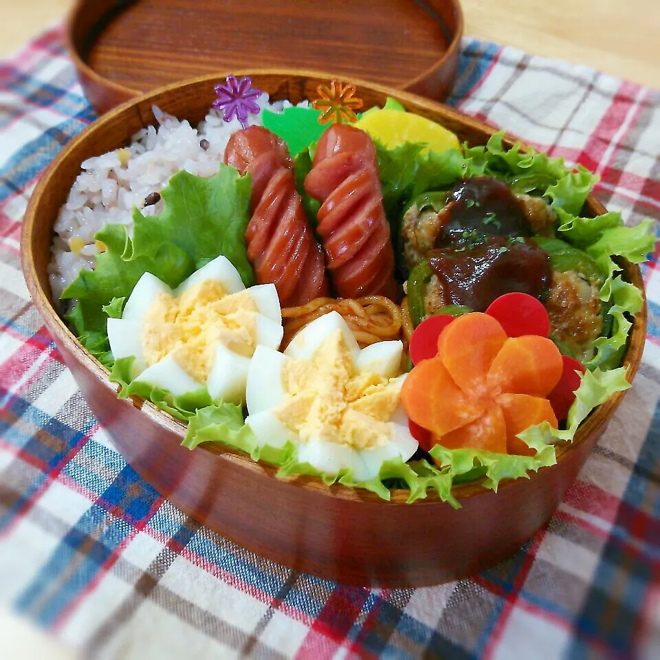 ピーマンの肉詰め弁当～。|チャッティーさん