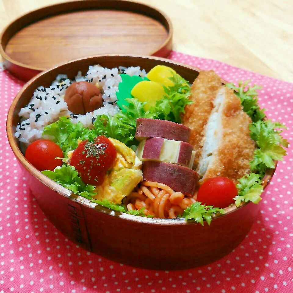 白身魚のフライ弁当～。|チャッティーさん