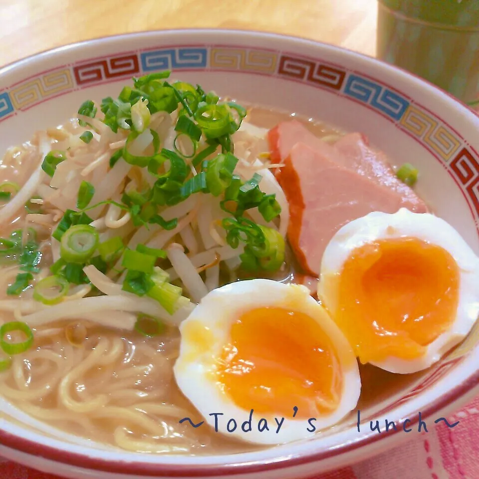 豚骨ラーメン|チャッティーさん