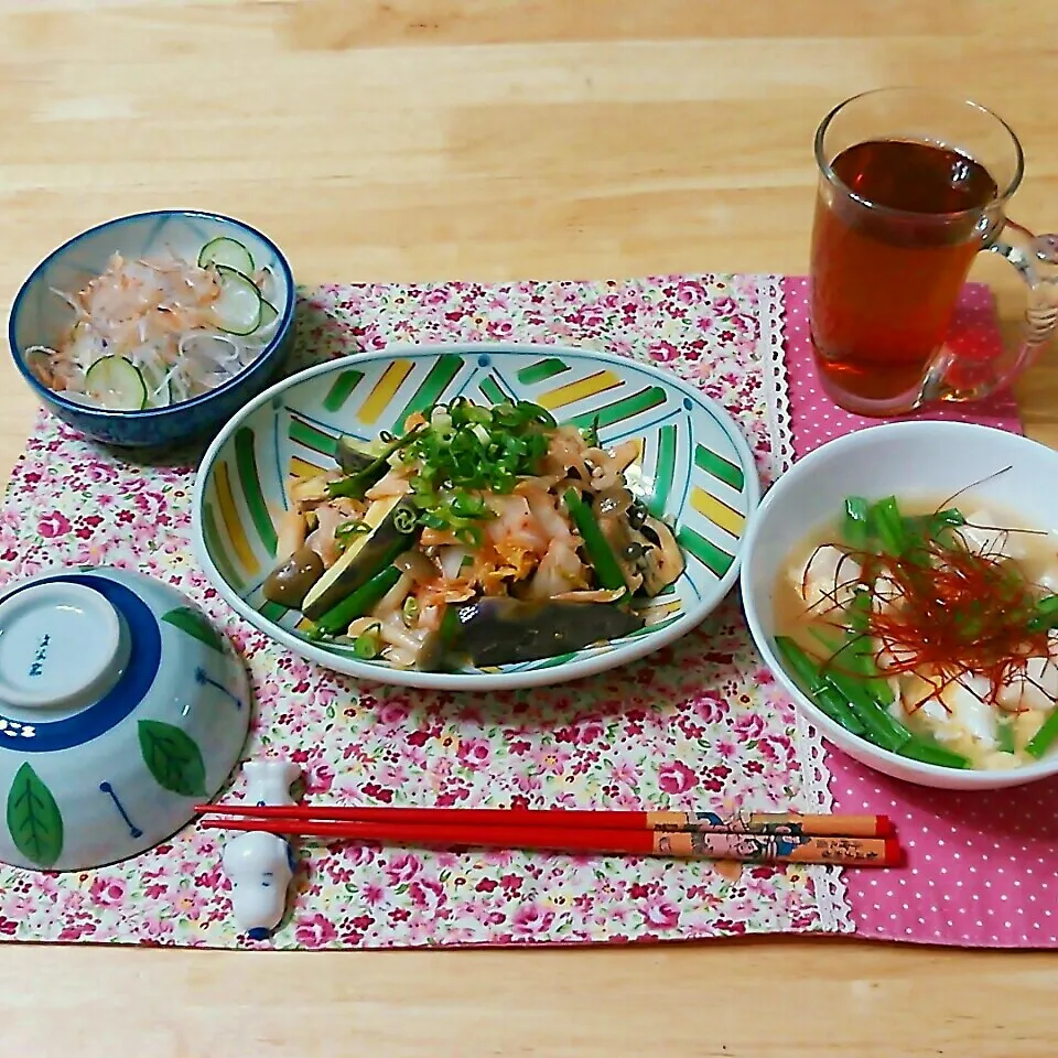 豚キムチ定食～。|チャッティーさん