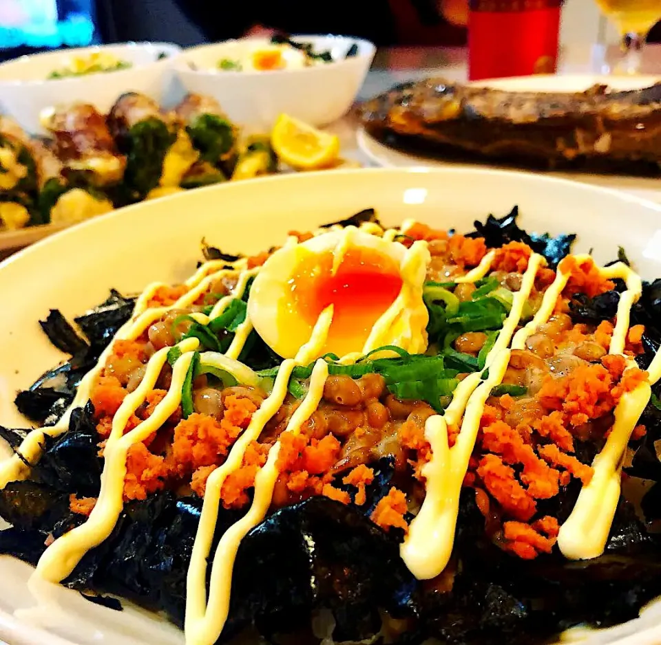 Snapdishの料理写真:ただの納豆ご飯🤩…アレンジ🎵|ハマちゃんさん