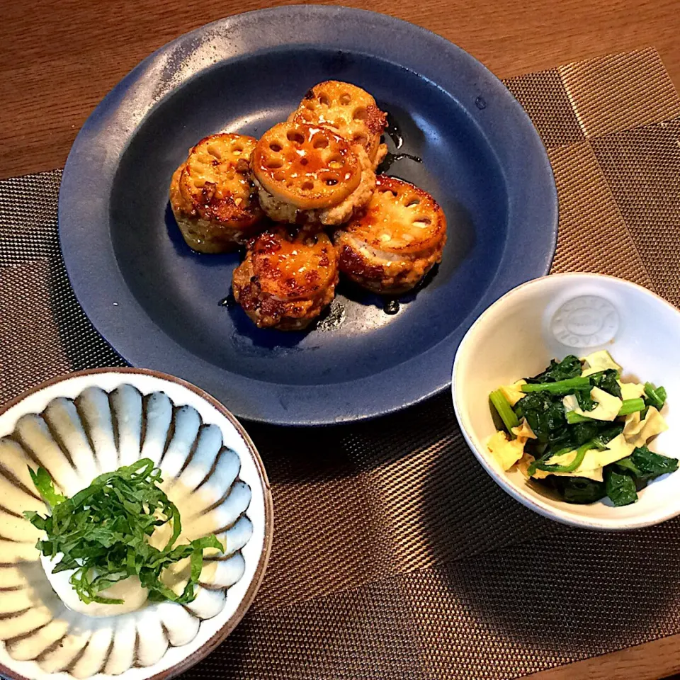 蓮根のはさみ焼き
湯葉とほうれん草の和え物
大葉豆腐|モスグリーンさん