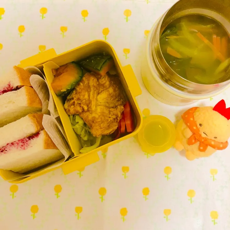 2018.12.04 お引っ越し弁当🌼|えまむらさん