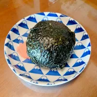 Snapdishの料理写真:ありがとうの爆弾おにぎり🍙|koukou_momさん