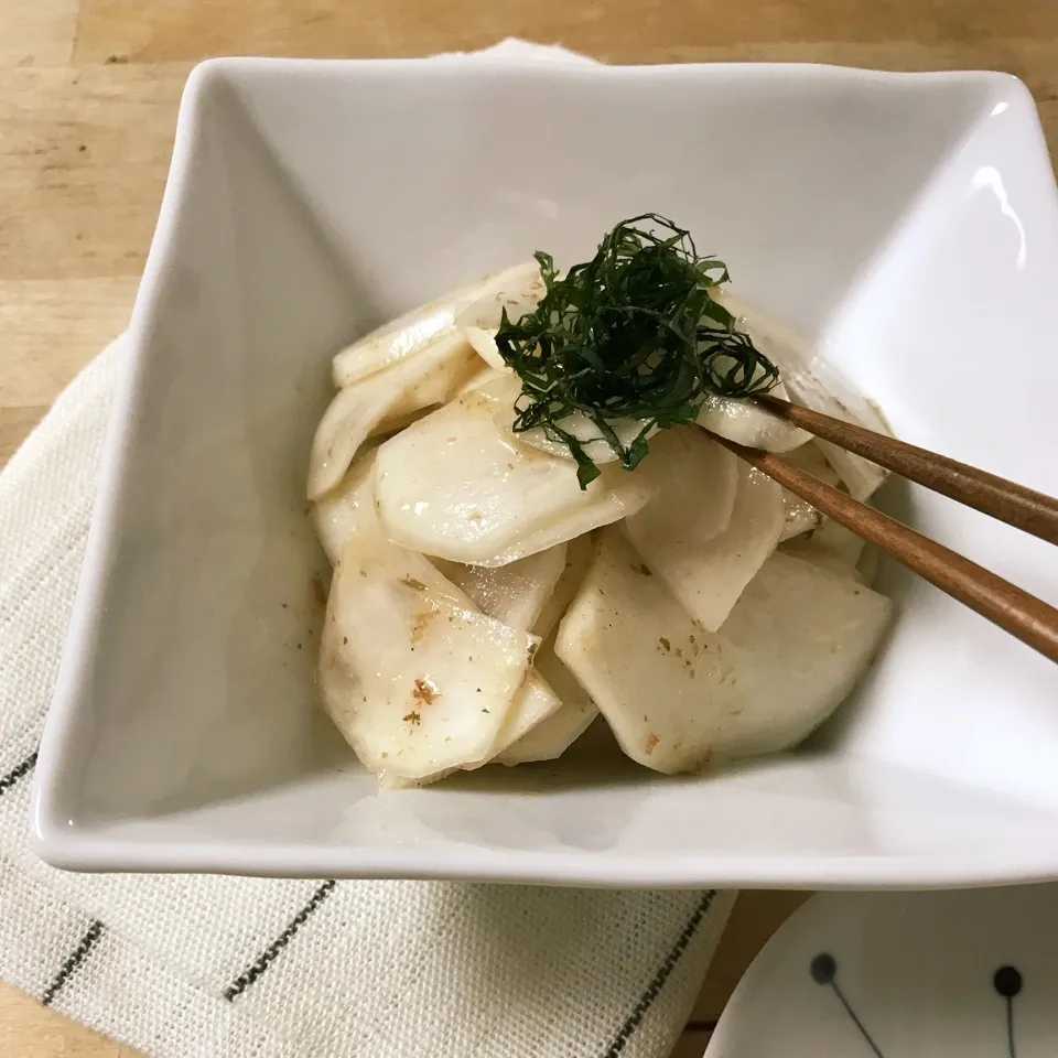 オリーブオイルでコク旨♡かぶのねり梅和え|naocoさん