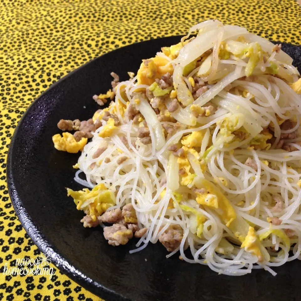 細切り白菜とひき肉の♪簡単 塩焼きビーフン|naocoさん