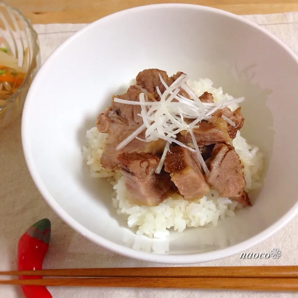 おかわりしたくなっちゃう♡やわらか焼豚丼|naocoさん