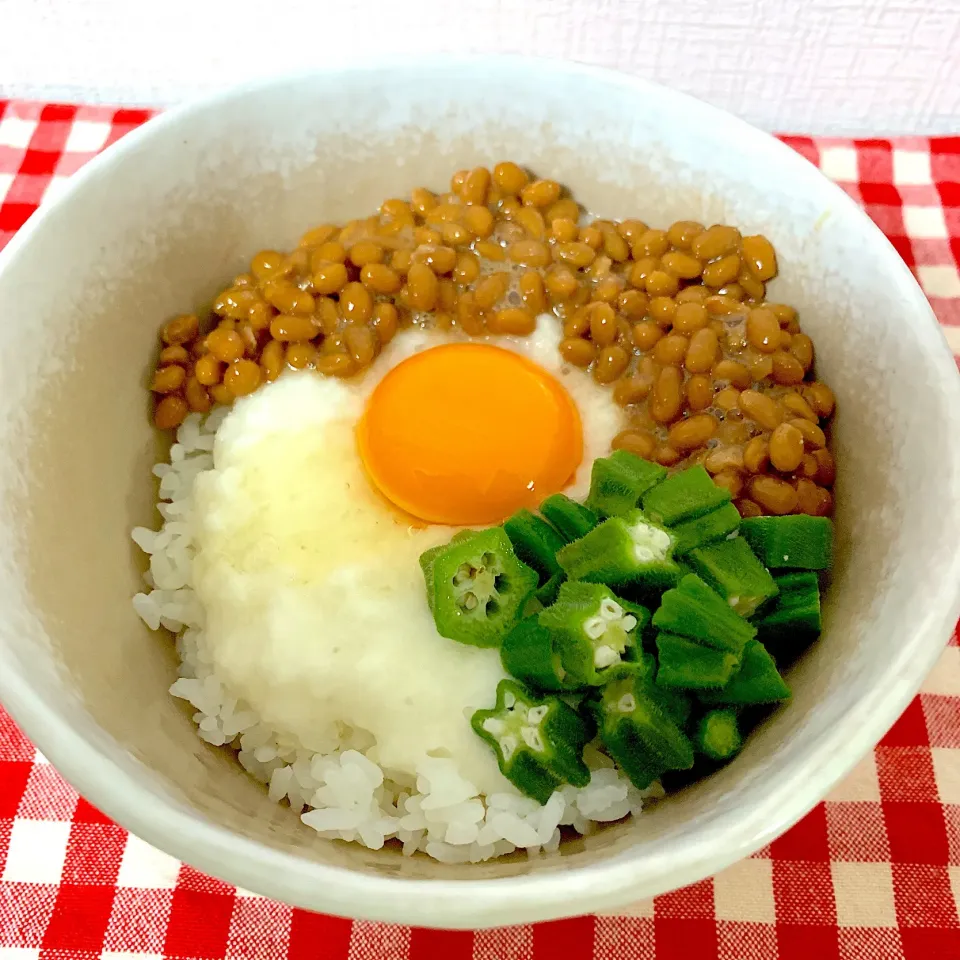 ネバネバ納豆丼|AY(＊^ . ^＊)❤️Uさん