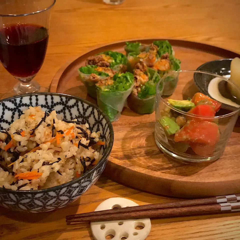 韓国風生春巻き ひじきとツナのもち麦ご飯|machaonさん