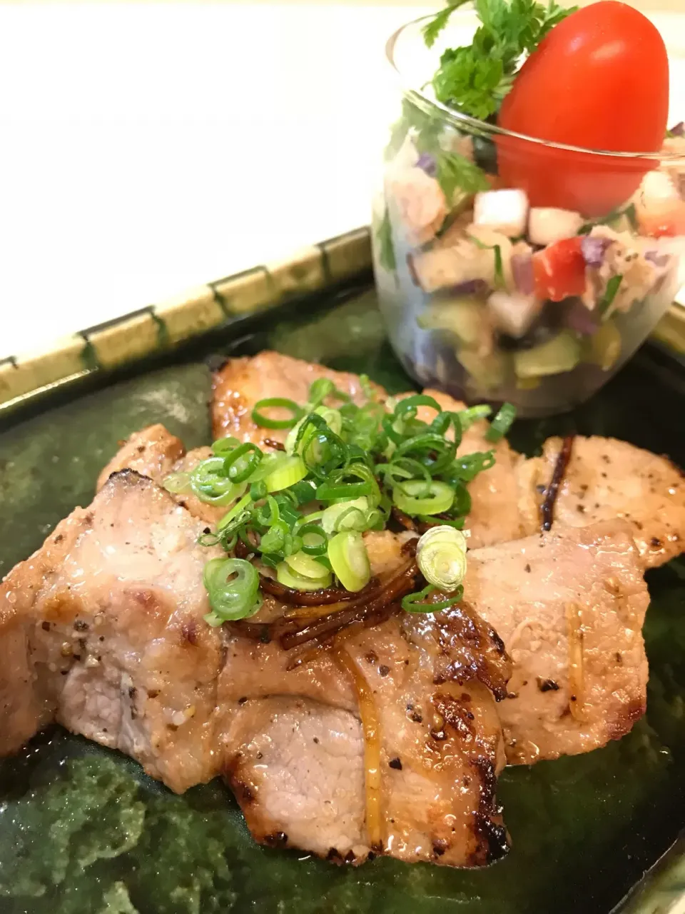 Snapdishの料理写真:豚肉の甘酒漬け焼き|izunさん