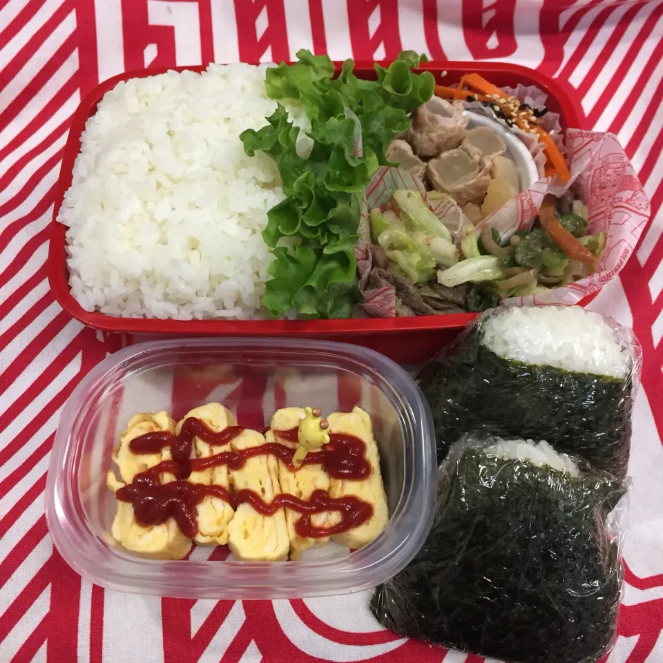 Snapdishの料理写真:男子高校生弁当No.458・今日も感謝弁当 ・ プルコギ 大根の豚巻き 人参のグリル塩昆布 @kanae.inoue  フリルレタス ・ ケチャップ卵焼き 梅おにぎり2個 ・  #男子高校生弁当#高校男子弁当#1250ml#かな姐さん#ほめ弁|mickyさん