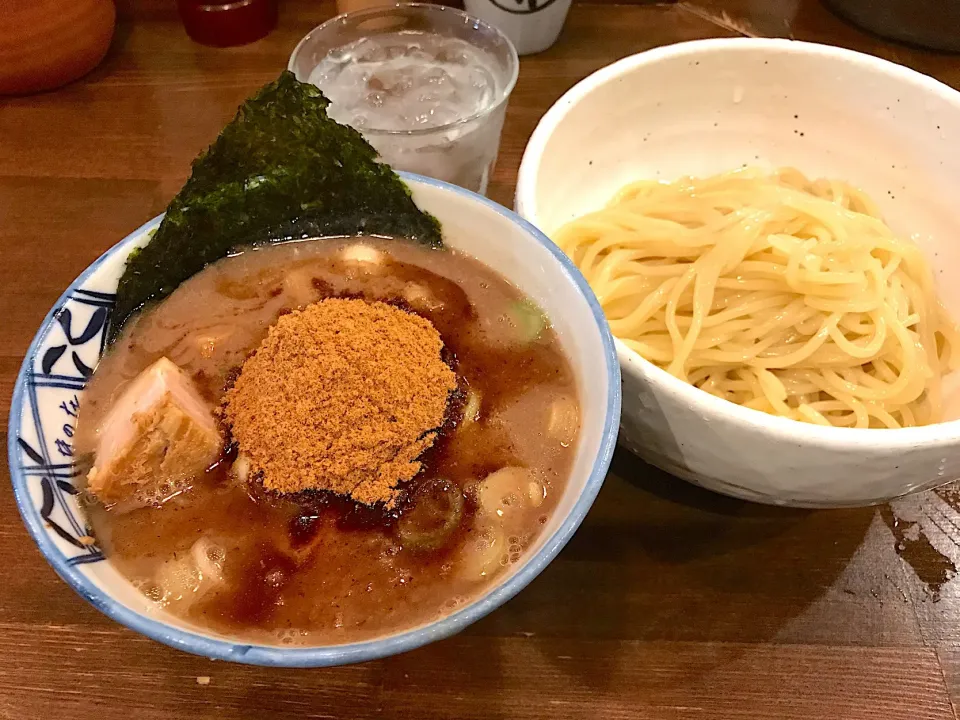 つけ麺 肉増し|マハロ菊池さん