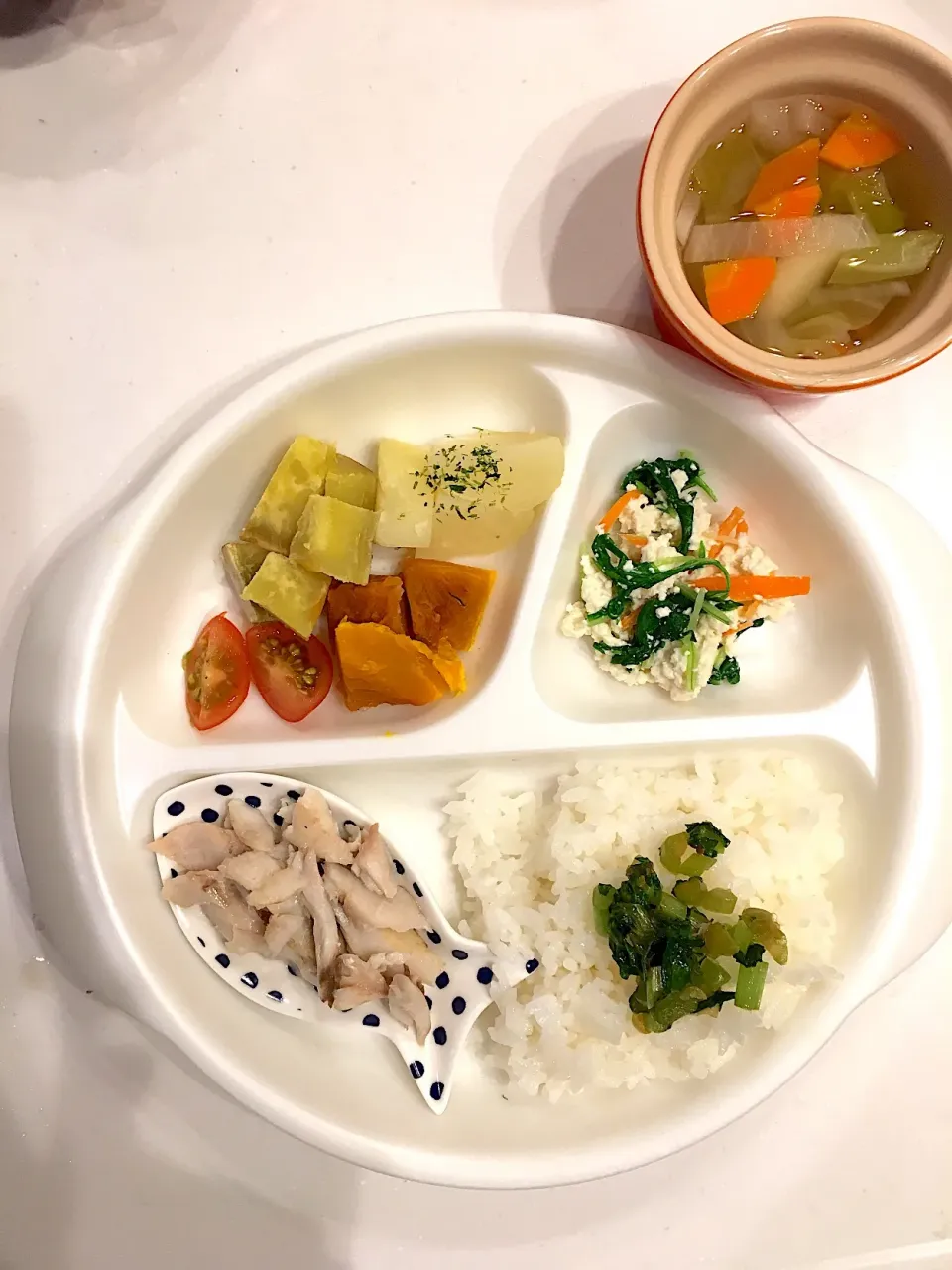 Snapdishの料理写真:1歳3ヶ月ご飯
12/5夕飯|airi-nさん