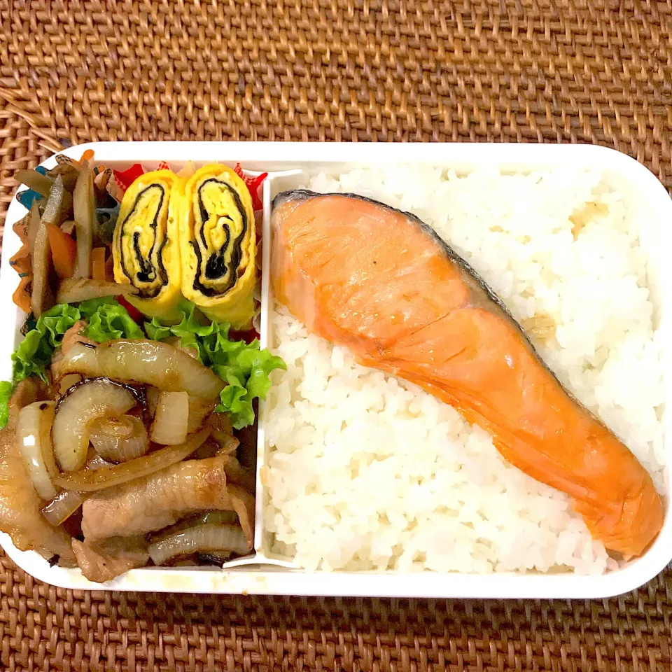 おじさん弁当🍱 ☆ Dec.6.2018 ☆


 #おじさん弁当|ニャン太郎さん