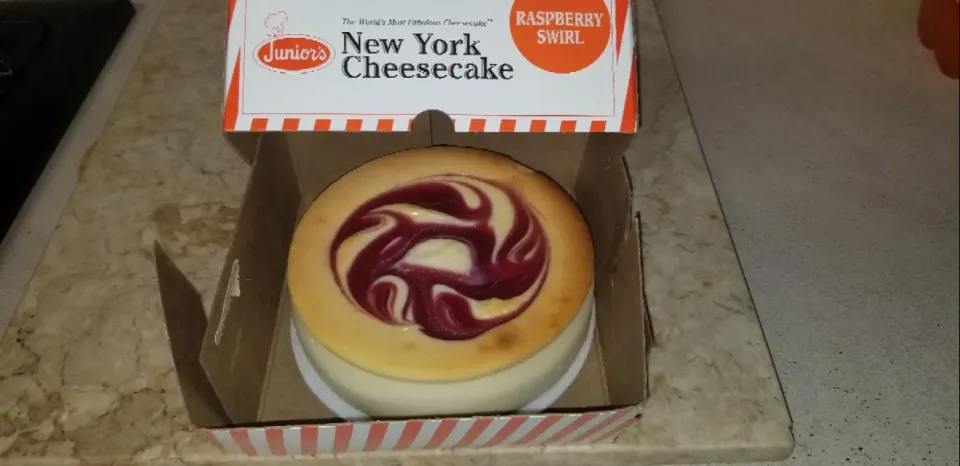 Snapdishの料理写真:Juniors Cheesecake Brooklyn NY|Frank Ortizさん