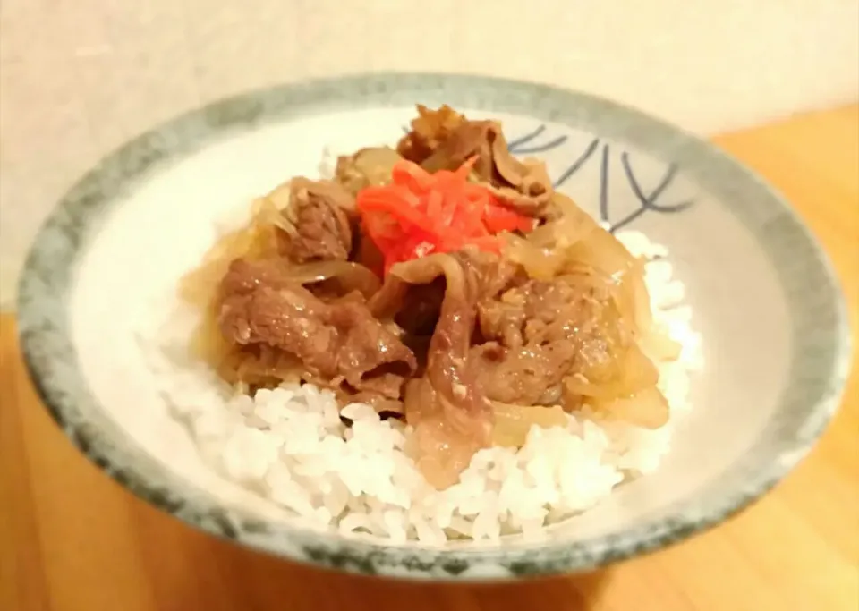 まろやかな味でお肉が柔らかくなる！ #甘麹で #牛丼|akopeko ◡̈⋆さん