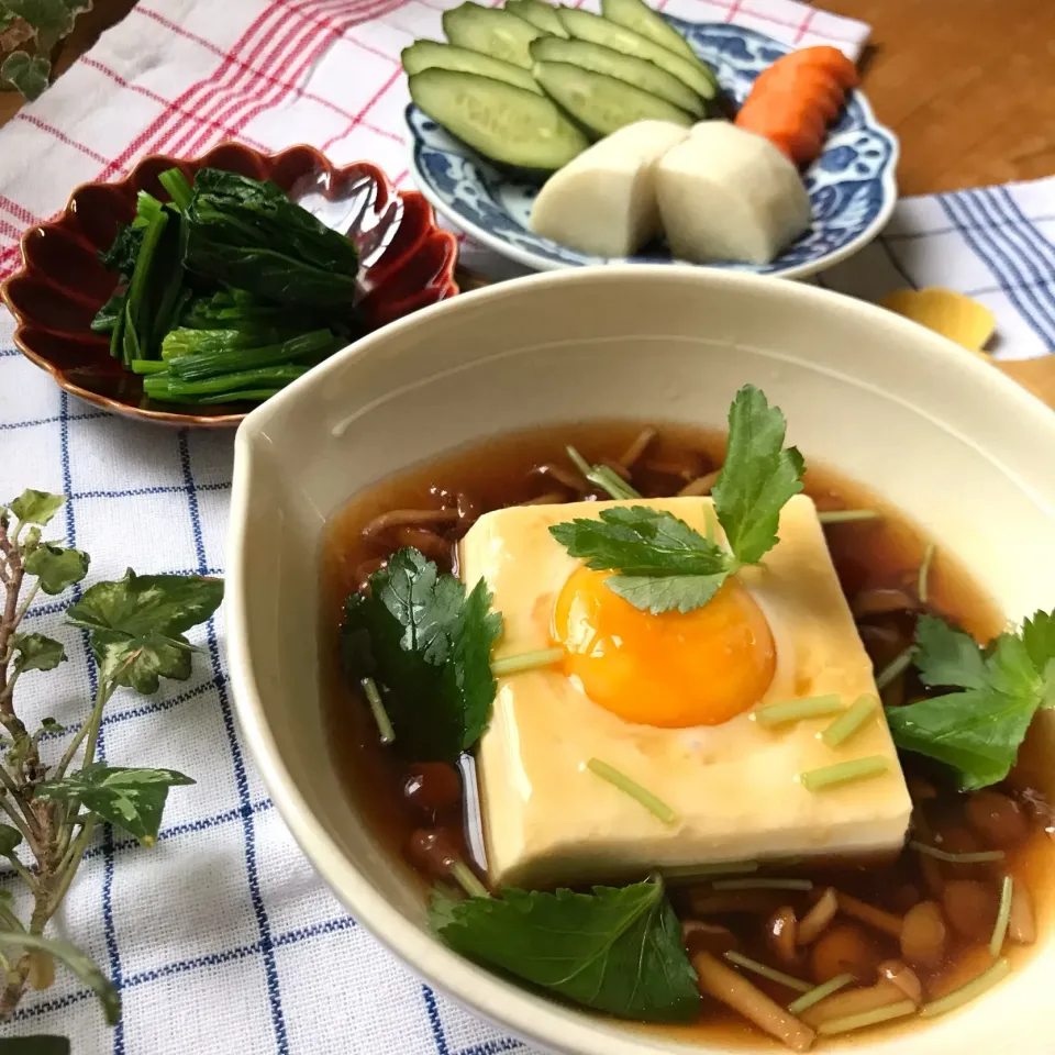 🎑寒い日のお昼は ほっこり温まる蒸し料理🥚たごと豆腐のきのこあん🍄|Hollyさん