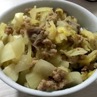 キャベ玉味噌炒め丼|saaya🔰さん