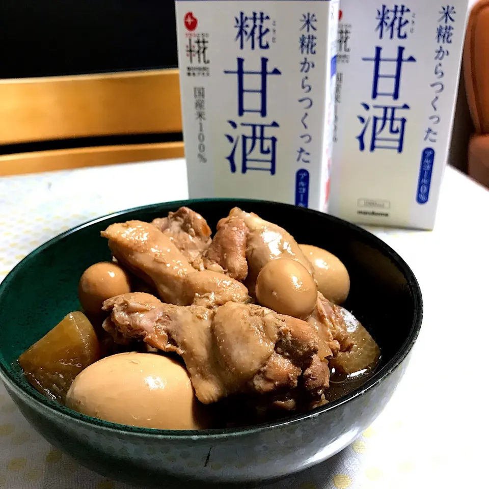 Snapdishの料理写真:手羽元と大根の甘酒煮|しょこさん