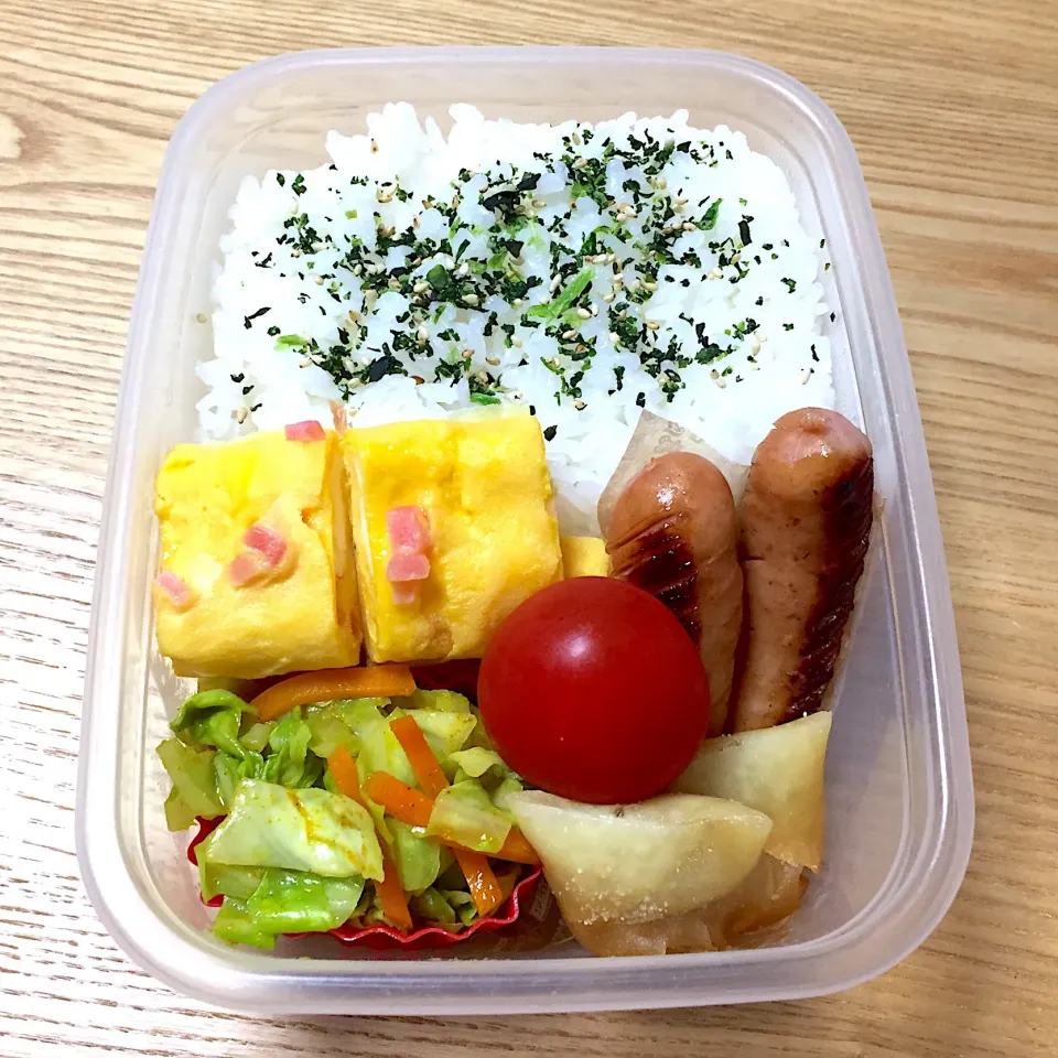 金曜日の旦那さんのお弁当☺︎ #お弁当記録  #ウインナー  #野菜のカレー炒め|むさけんさん