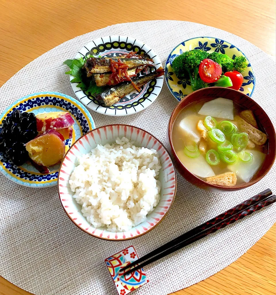 朝ごはんを食べよう❣️小皿料理でいろいろ朝ごはん😉|あしゃぱんさん