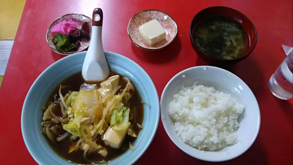 肉豆腐定食|まぐろさん