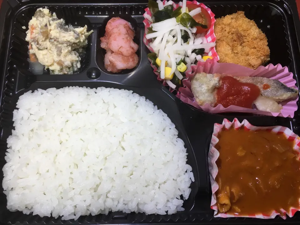 お任せメニュー 日替わり宅配弁当 豊川市配達|Naokazu Kuritaさん