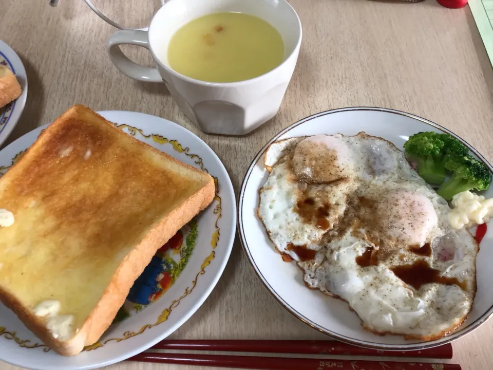 Snapdishの料理写真:休みの日の朝ご飯★|mayuさん